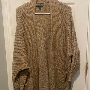 Like new American Eagle sweater